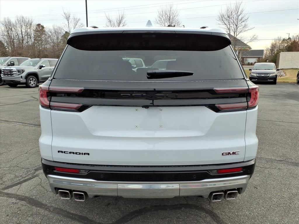 2026 GMC Acadia Denali