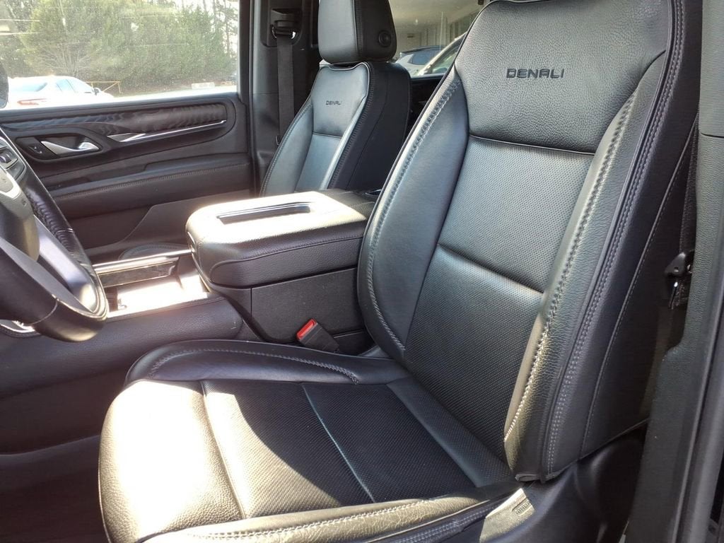 2022 GMC Yukon XL Denali