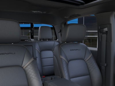 2025 GMC Canyon Denali