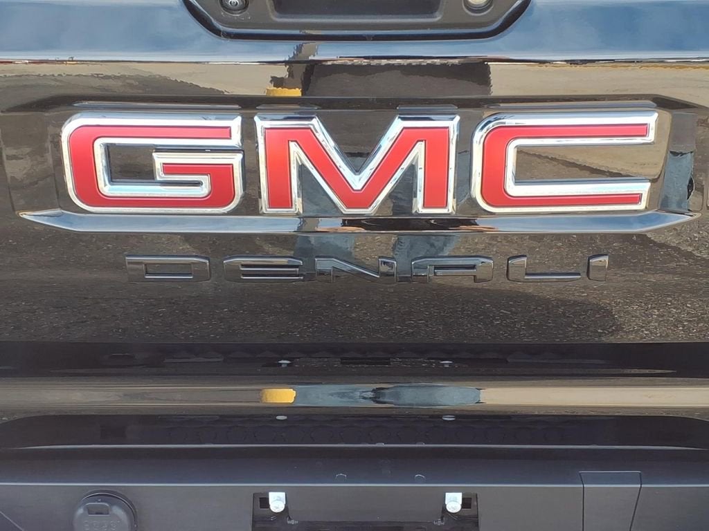 2025 GMC Canyon Denali