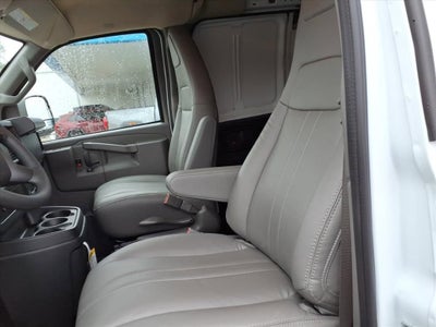 2025 GMC Savana Cargo Work Van