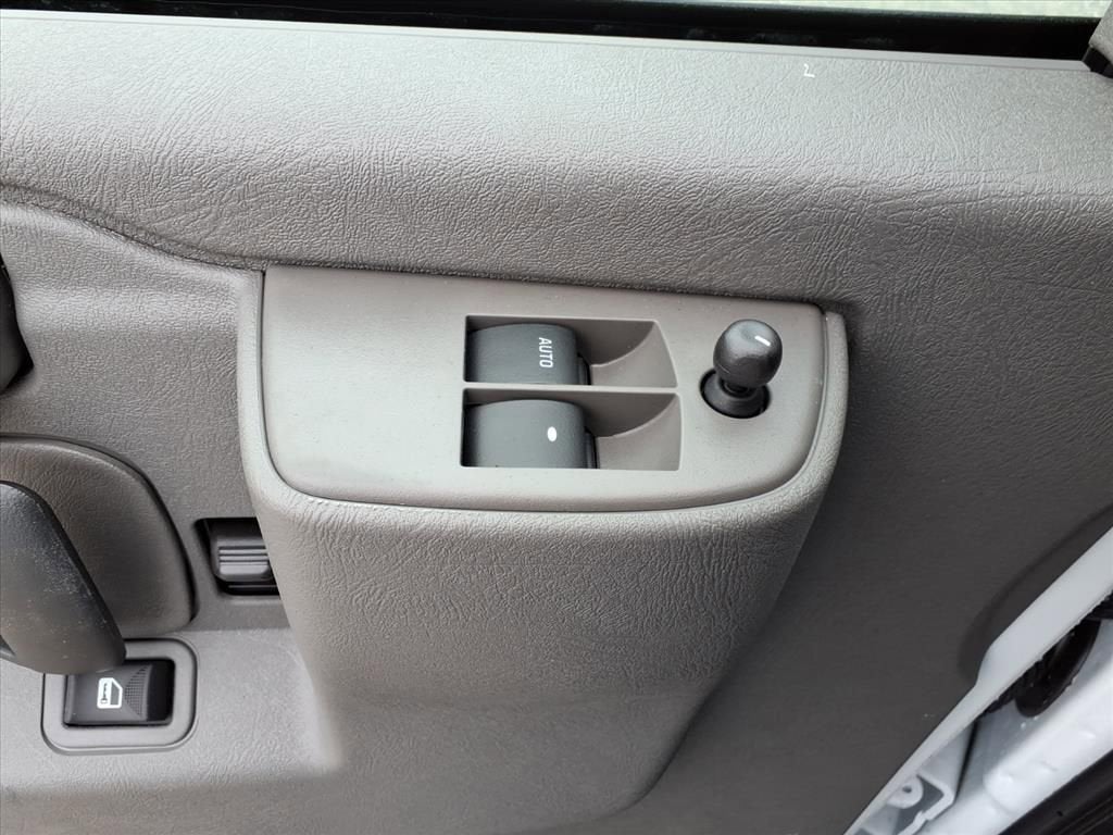 2025 GMC Savana Cargo Work Van