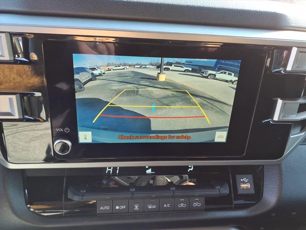 2025 Toyota Tundra 4WD SR