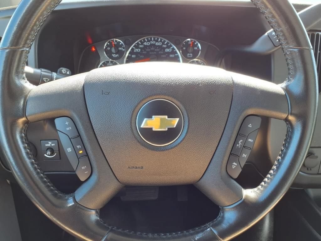 2020 Chevrolet Express Cutaway 3500 Base
