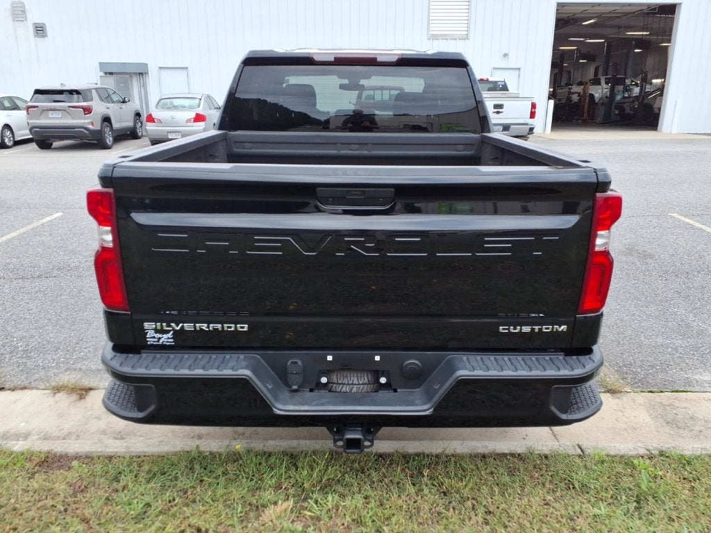 2022 Chevrolet Silverado 1500 LTD Custom