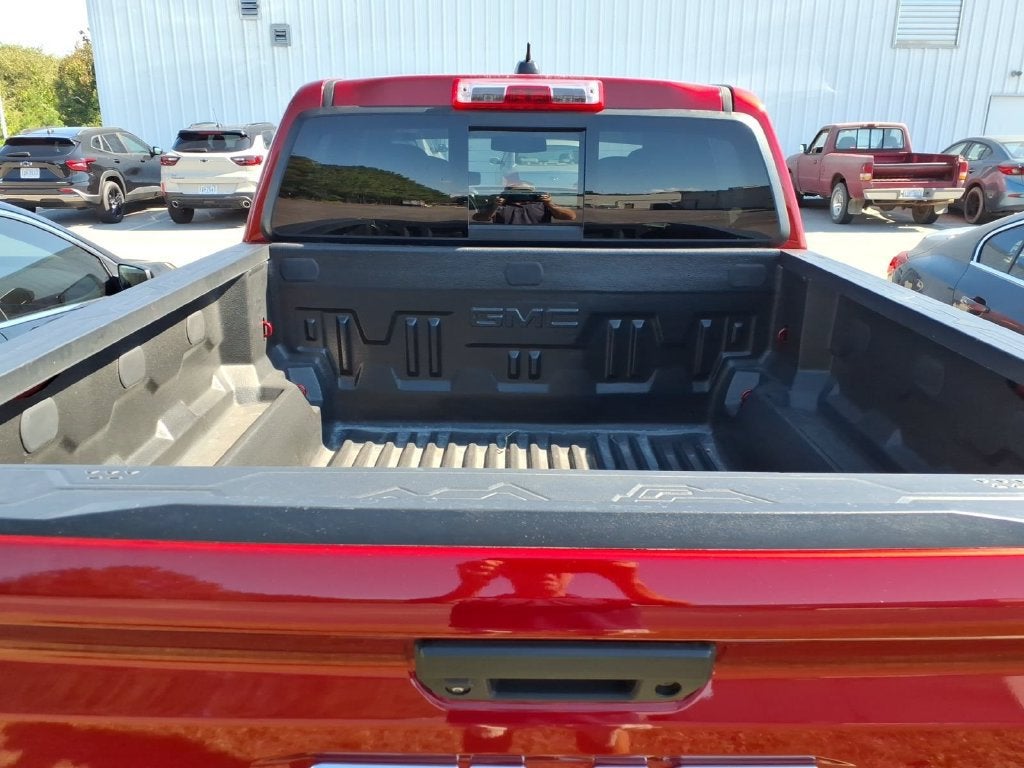 2025 GMC Canyon Elevation