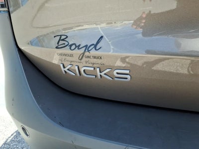 2025 Nissan Kicks SV