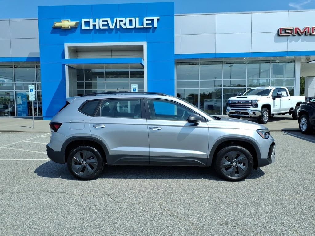 2025 Volkswagen Taos S