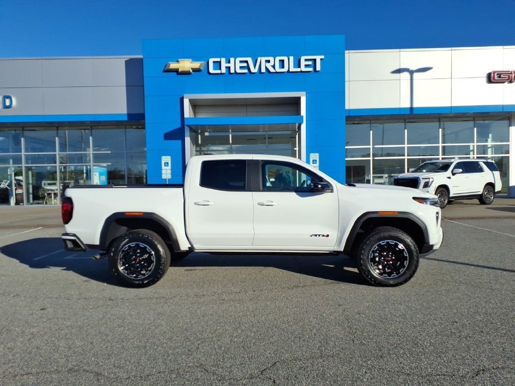 2026 GMC Canyon AT4
