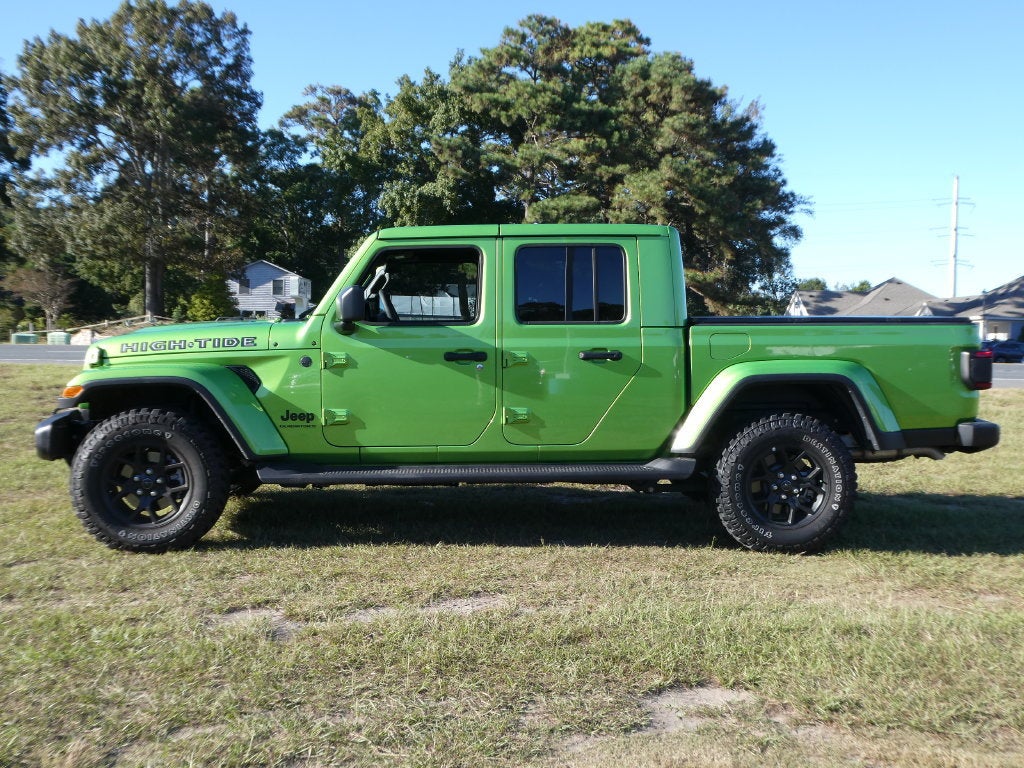 2025 Jeep Gladiator High Tide