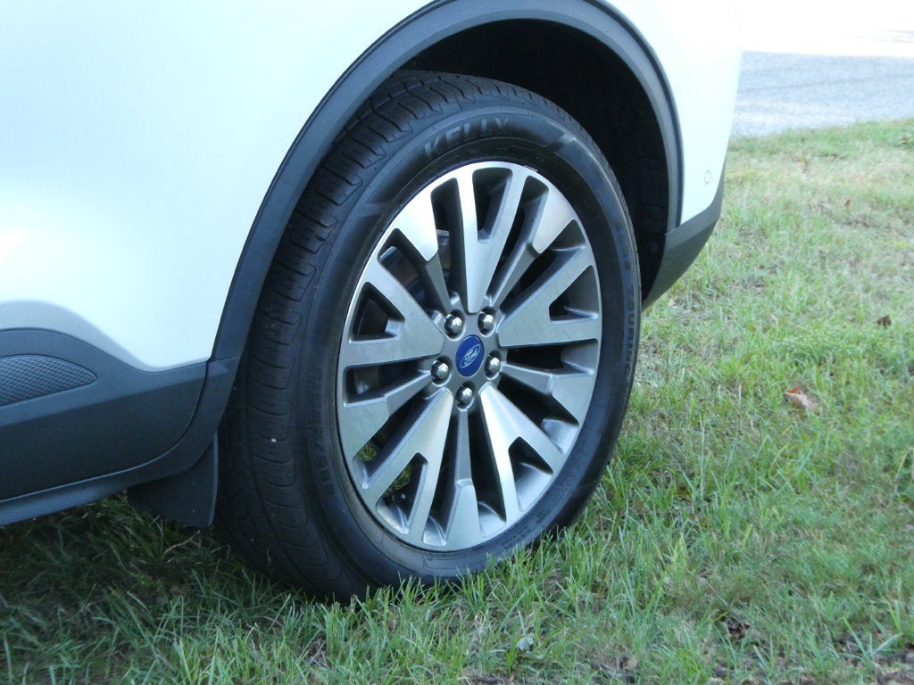 2020 Ford Escape Titanium