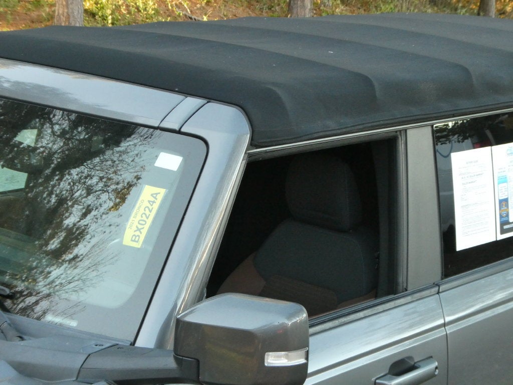 2021 Ford Bronco Base