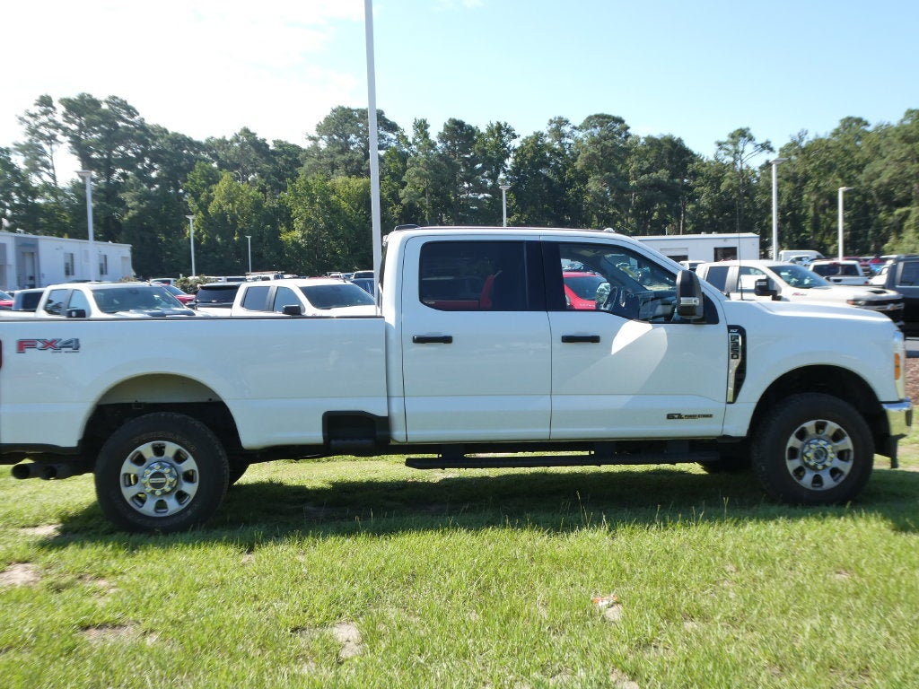 2023 Ford Super Duty F-350 SRW XL
