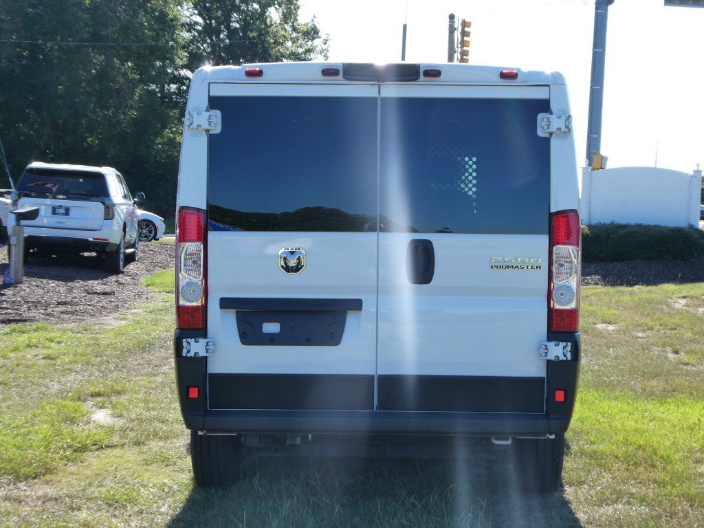 2025 RAM ProMaster Cargo Van Tradesman
