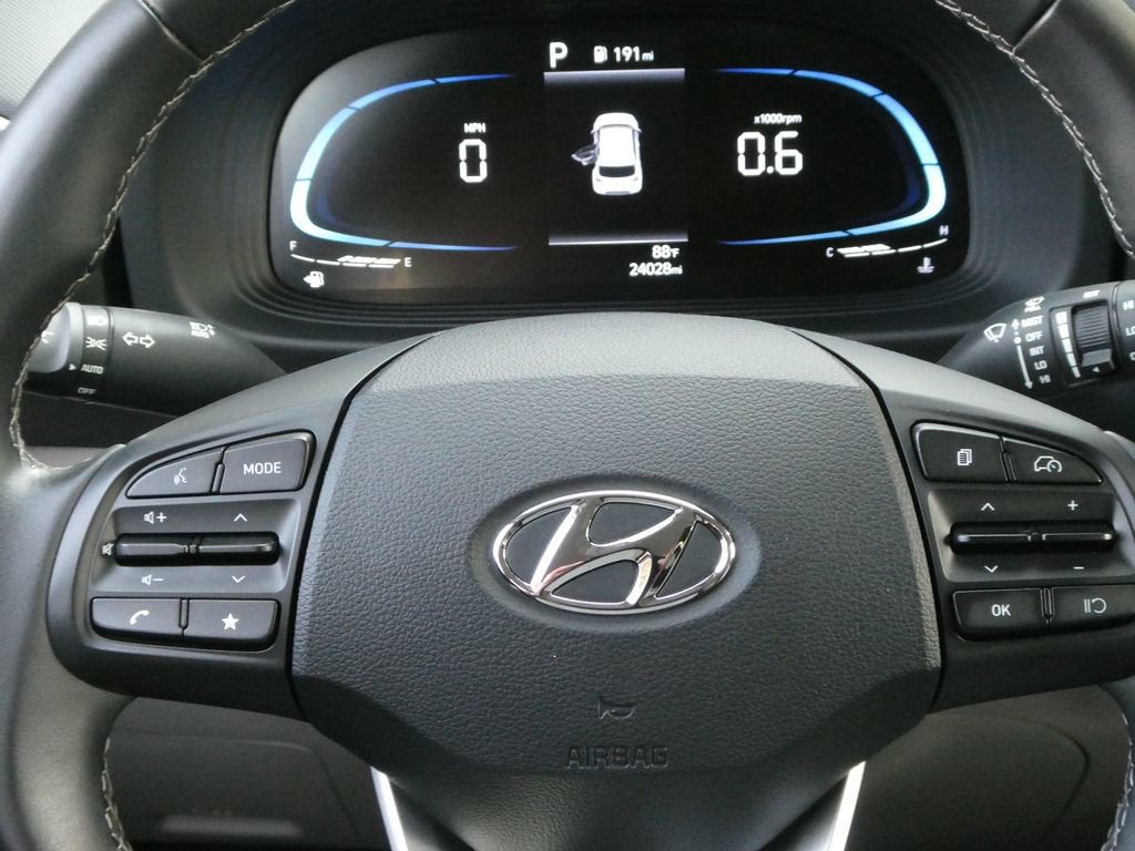 2025 Hyundai Venue SEL